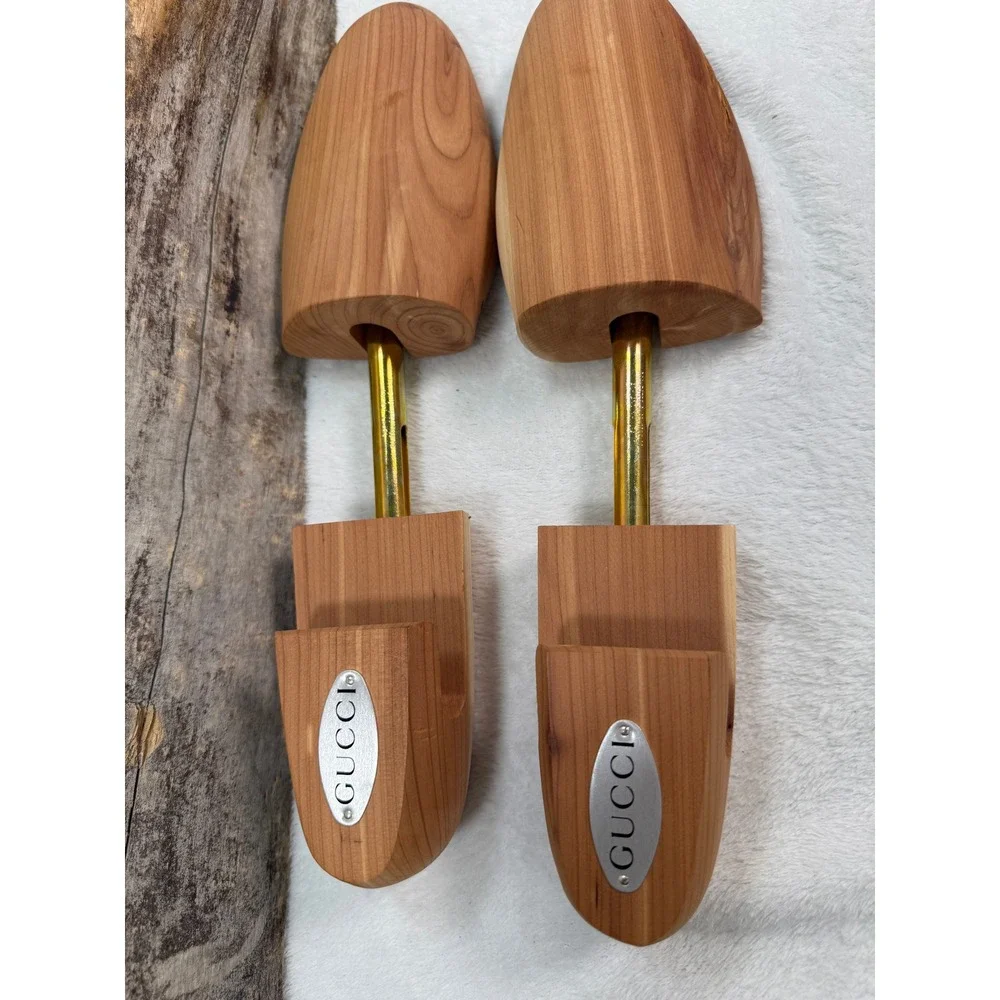 Gucci Cedar Wood Shoe Trees Adjustable Men's Luxury Shoe Care Pair Italy Logo - Picture 4 of 5